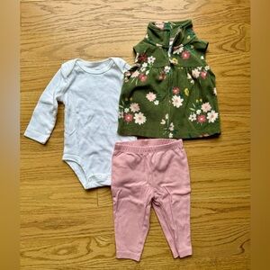 Carter’s leggings, onesie and vest set, 6 month